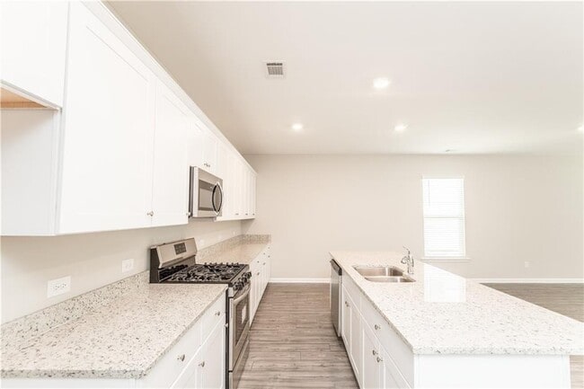 Building Photo - 129 Golden Eagle Pkwy