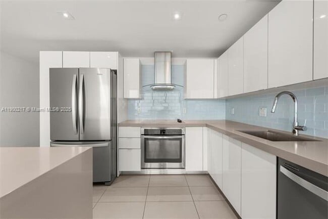 Photo - 1600 NE 1st Ave Apartment