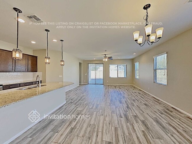 Foto del edificio - 19908 W Lincoln St