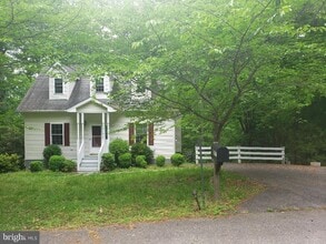 Building Photo - 25715 Southwell Ln