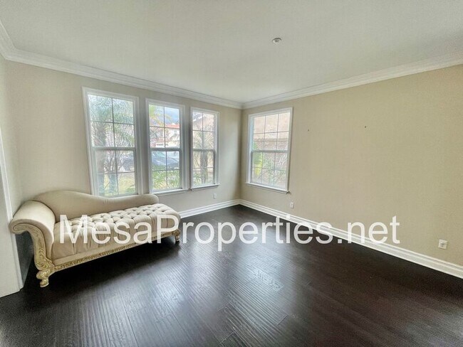 Building Photo - 15471 American Way