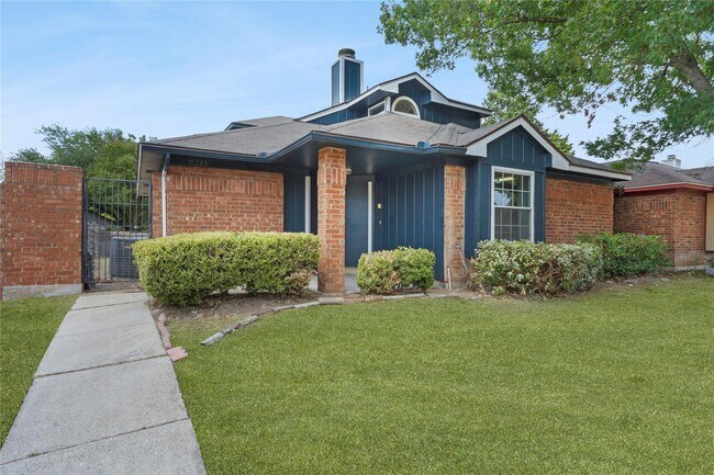 Foto del edificio - 10243 Oak Branch Ln