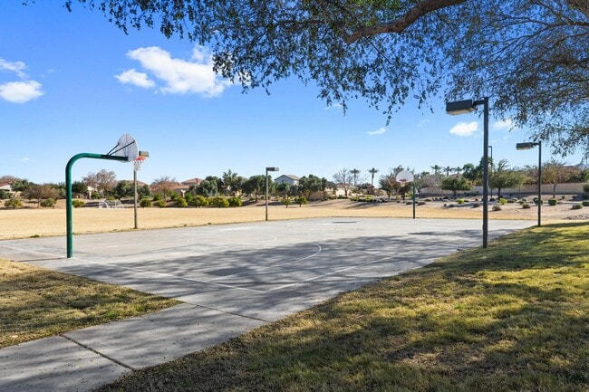 Foto del edificio - 3846 E Palmer St