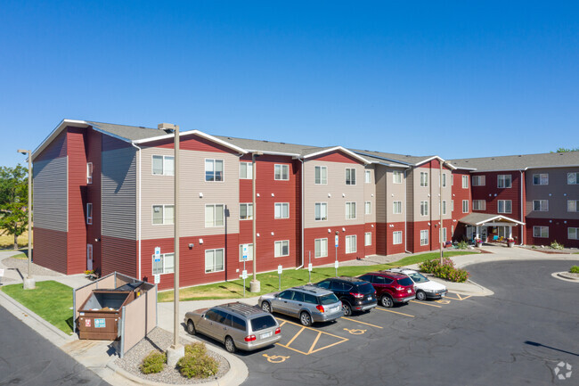 Building Photo - Central Court Village