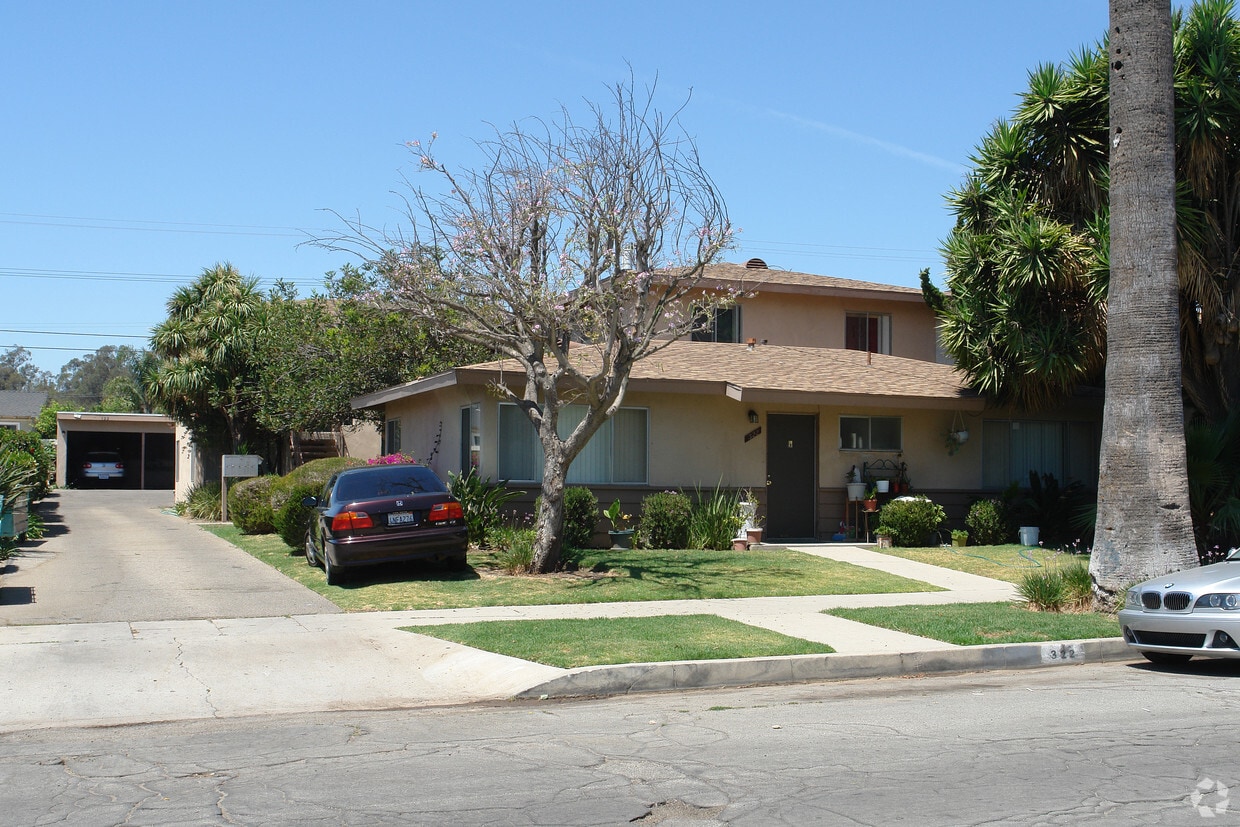 Primary Photo - 314-318 322 N Palm Ave