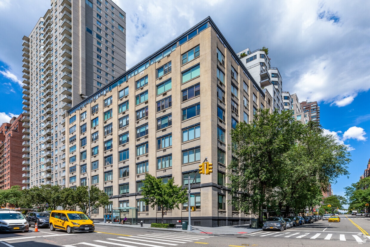 2 E East End Ave, New York, NY 10075 2 E East End Ave New York, NY