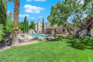 Building Photo - 8112 Tropic Isle Cir