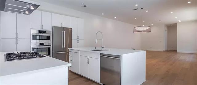 Foto del edificio - 3320 Walchard Ct