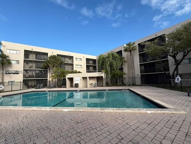 Building Photo - 8600 SW 133rd Avenue Rd