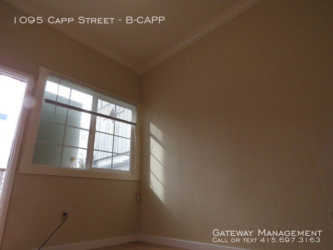 Building Photo - 1095 Capp St