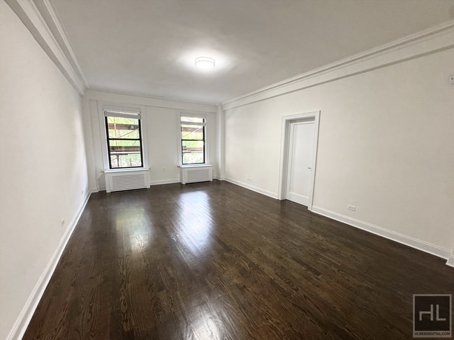 Building Photo - WEST 72 STREET