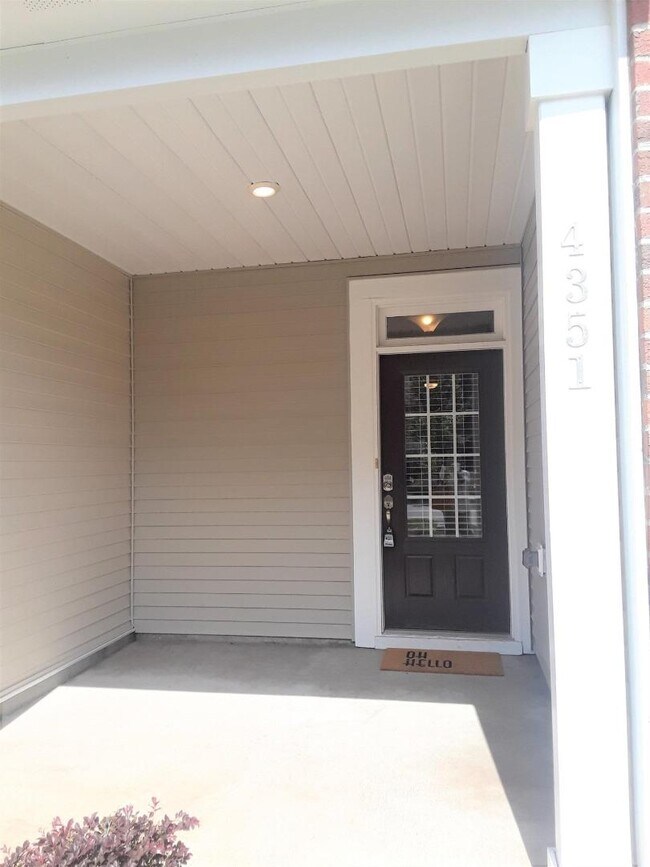 Building Photo - 4351 Flintlock Ln