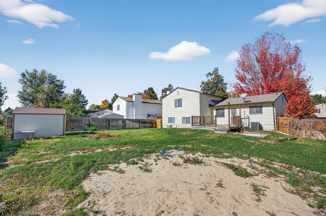 Photo - For Rent: Charming 4-Bedroom Tri-Level in ... House