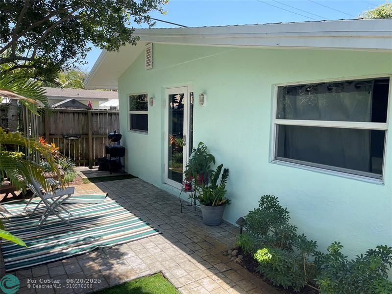 Foto principal - 1432 NE 1st Ave.