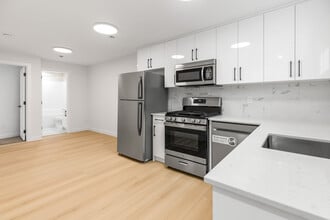 Building Photo - 16006-16103 103 Ave NW