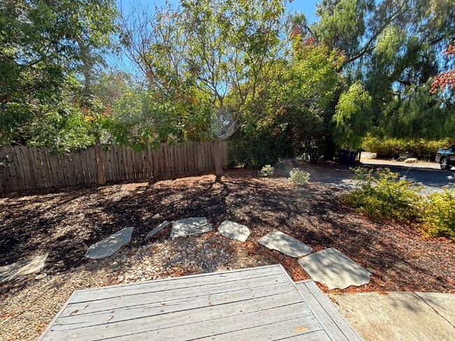 Building Photo - 1966 Ayers Rd