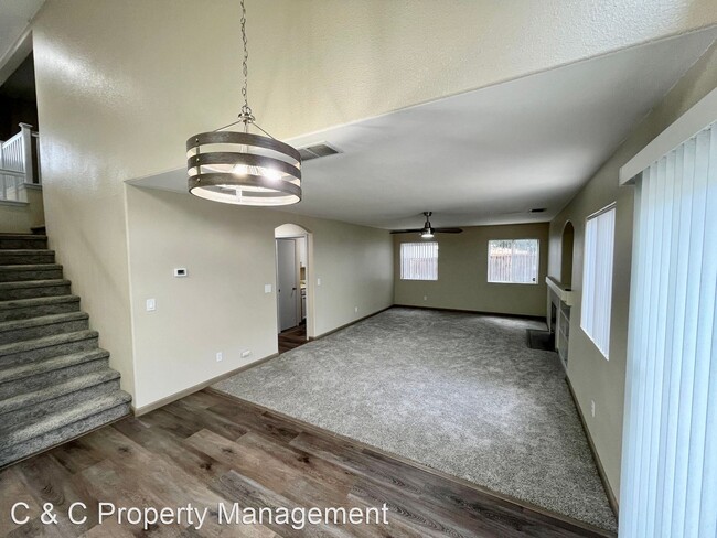 Building Photo - 3 br, 2.5 bath House - 9432 Windrift Lane