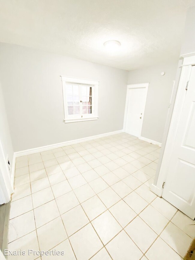 2 br, 1 bath House - 3660 Minnesota Apt A ... photo'