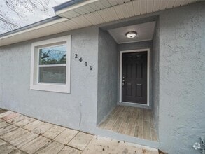 Building Photo - 2419 Rio Pinar Lakes Blvd