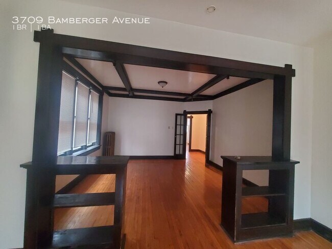 Foto del edificio - 3709 Bamberger Ave