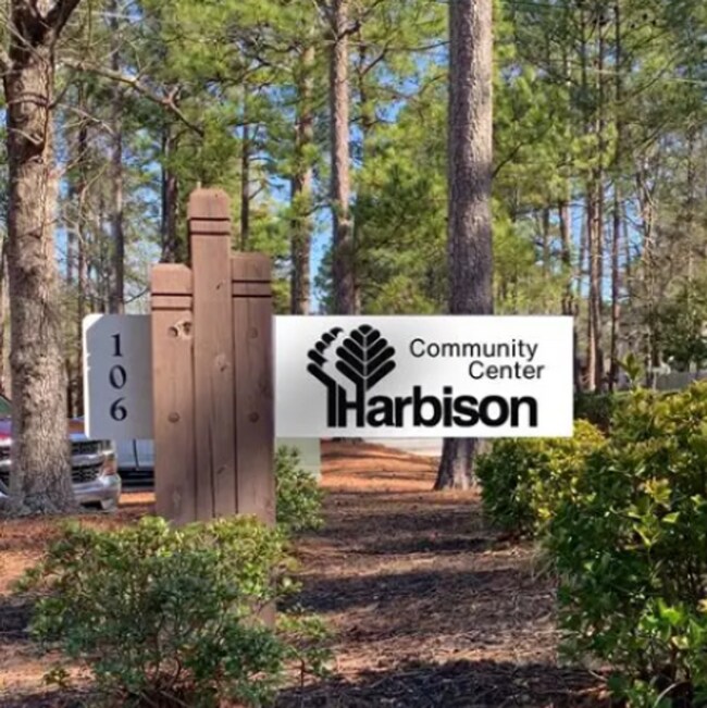 Foto del edificio - SERENE WOODLAND ESCAPE IN HARBISON