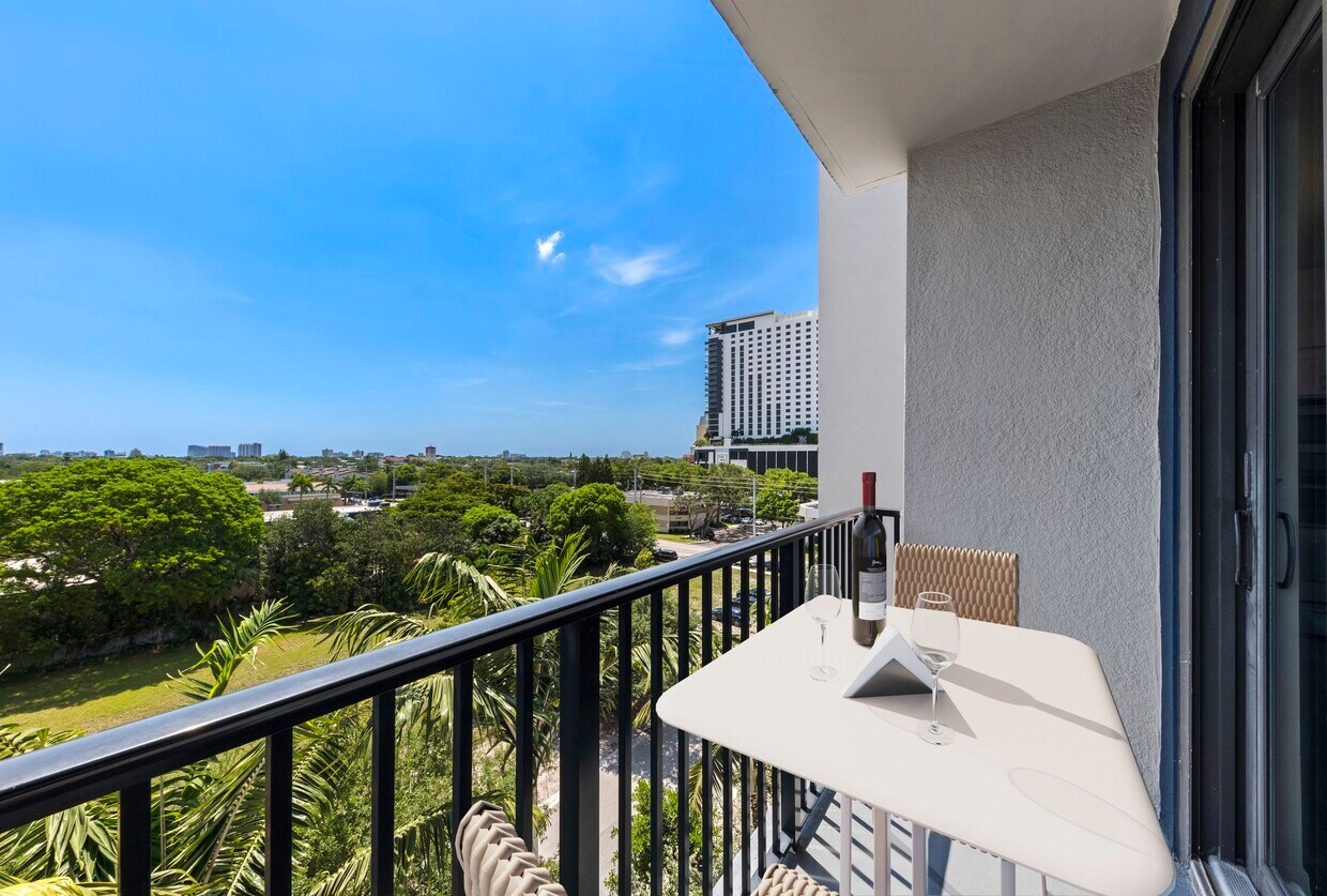 Aviah Flagler Village Apartments 440 NE 4th Ave Fort Lauderdale, FL