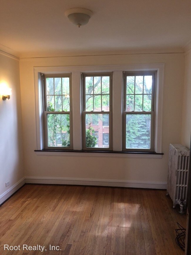Foto del edificio - 6634 N Glenwood Ave