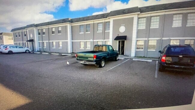 Foto del edificio - 2765 L B McLeod Rd