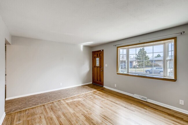 Building Photo - Recently Remodeled 4 bedroom, 2 bath Ranch...
