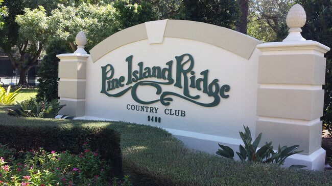 Foto del edificio - 9400 Live Oak Pl