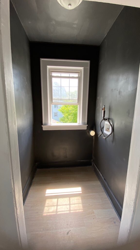 Laundry Room - 9 Lois Pl