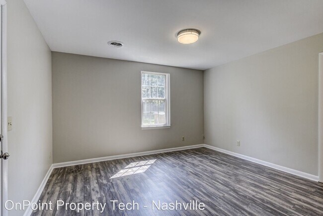 Building Photo - 2 br, 1 bath House - 705 Stockell St. Unit B