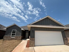 Building Photo - 8309 NW 163rd Ter