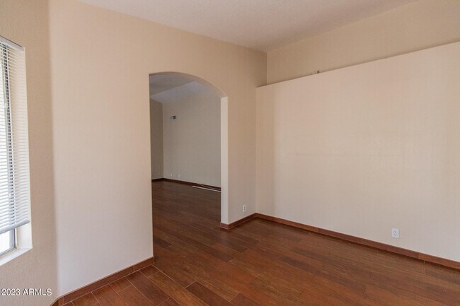 Foto del edificio - 15024 N 85th Dr