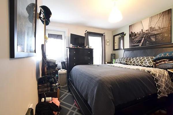 Building Photo - 3 bedroom in BROOKLYN NY 11221