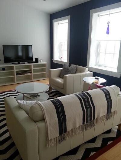 Foto del edificio - 411 S Carlisle St