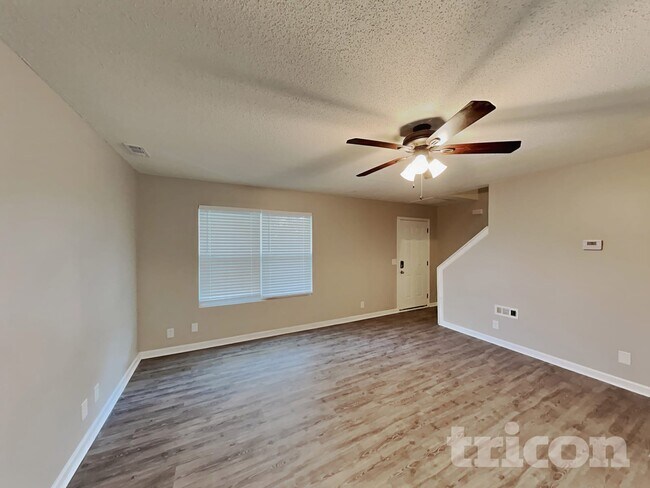 Foto del edificio - 911 Red Feather Trail