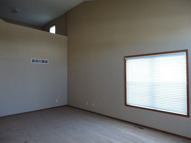 Foto del edificio - 5498 Bastian Blvd