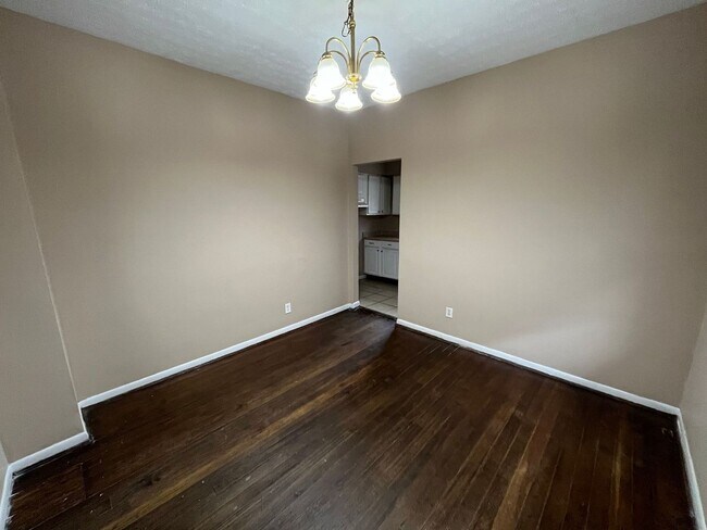 Foto del edificio - 703 15th Ave