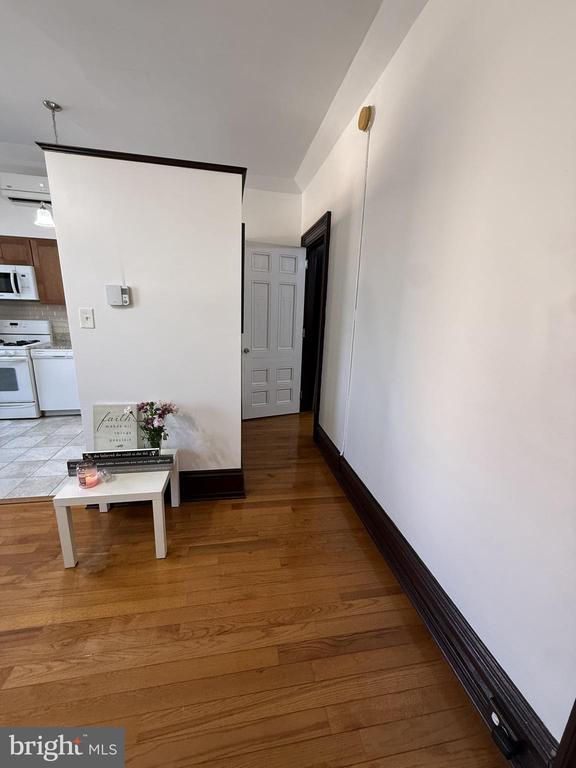 Foto del edificio - 2008 Spring Garden St