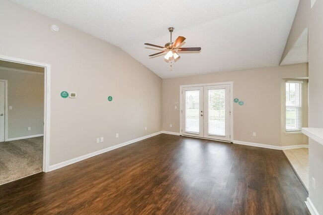 Building Photo - 2936 Waters View Cir