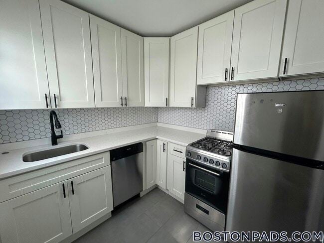 Building Photo - 90 Winthrop Shore Dr