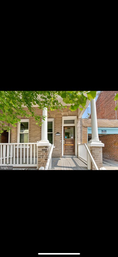 Primary Photo - 426 W Vine St