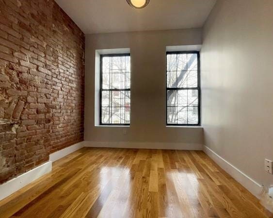 Building Photo - 313 Pulaski St