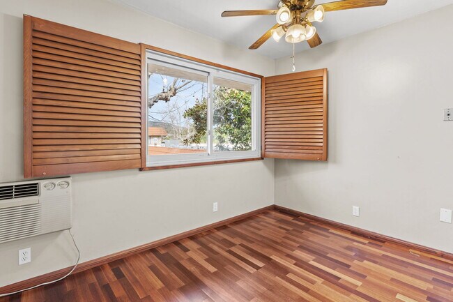 Foto del edificio - 8641 Lake Murray Blvd