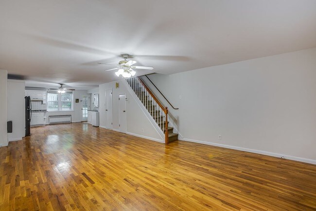 Foto del edificio - 1214 Bloomfield St