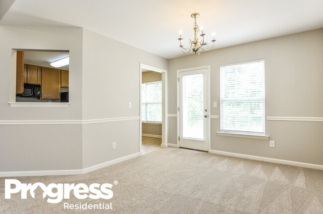 Building Photo - 826 Red Oak Tree Dr