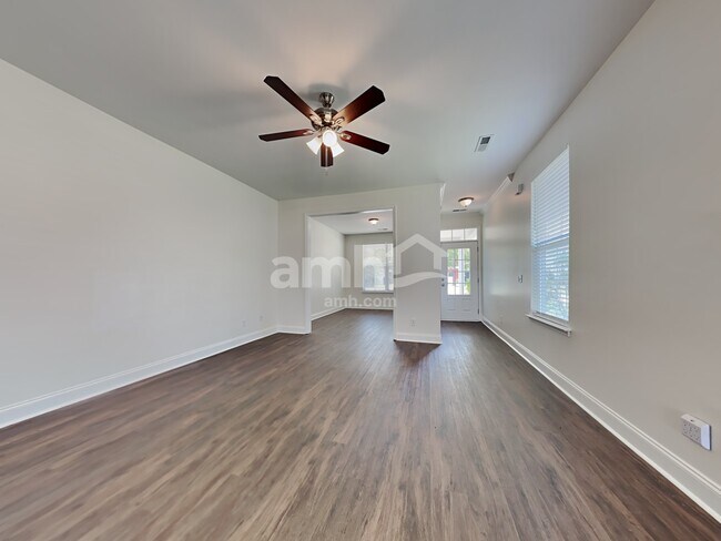 Building Photo - 310 Sanctuary Park Drive