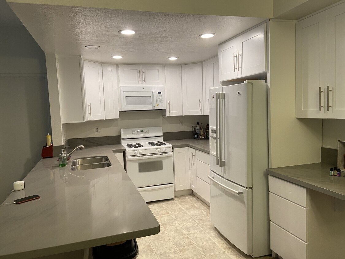 28940 Canyon Lake Dr Unit NA, Trabuco Canyon, CA 92679 Condo for Rent