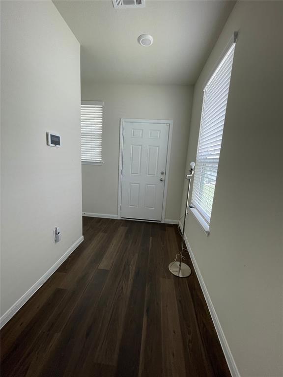 Foto del edificio - 16215 Dutton Clover Dr